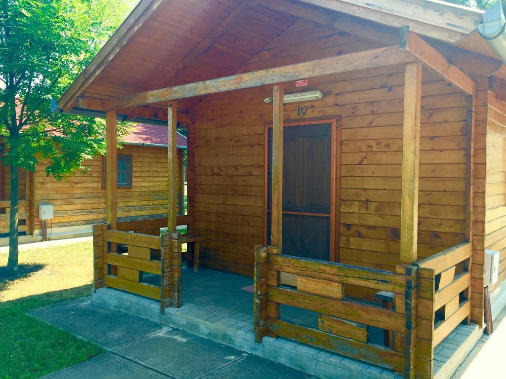 Akacliget Gyogy-Es Strandfuerdo Karcag Номер фото